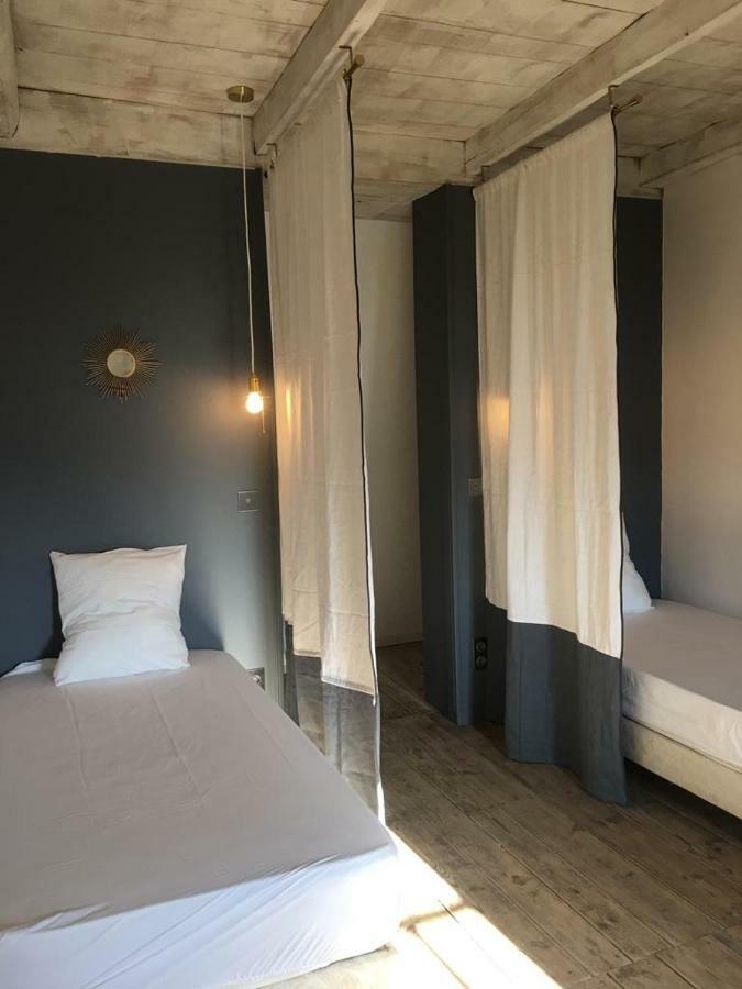 La Cure Grande Maison De Charme De 2 A 14 Personnes Saint-Urcize Kültér fotó